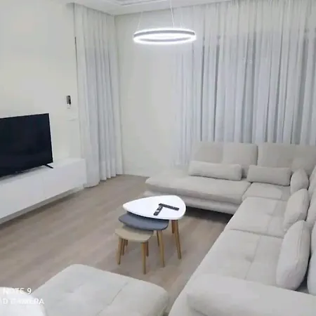 Apartamento Park Life Tirana